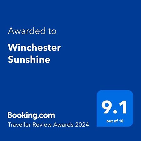 Winchester Sunshine Kingston Exterior photo
